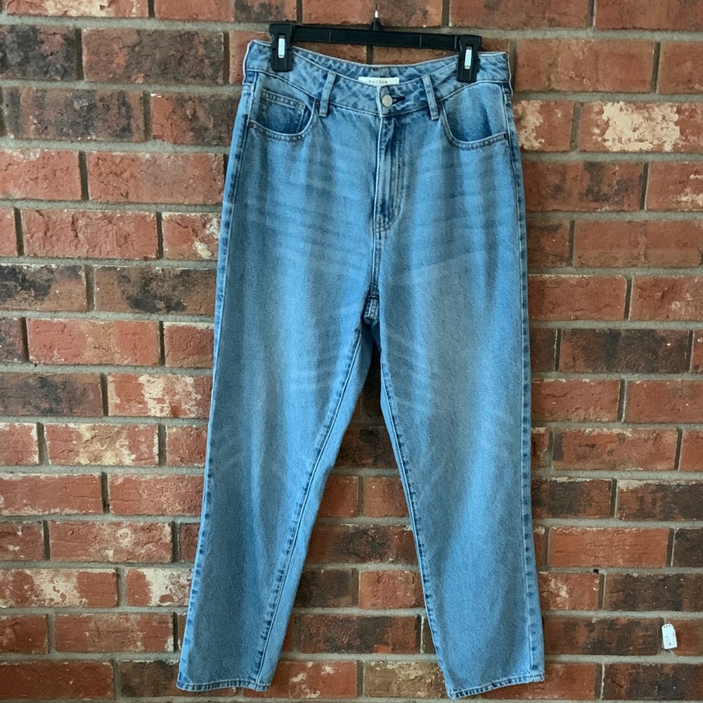 Pacsun Classic Blue Denim Tapered Leg Mom Jeans